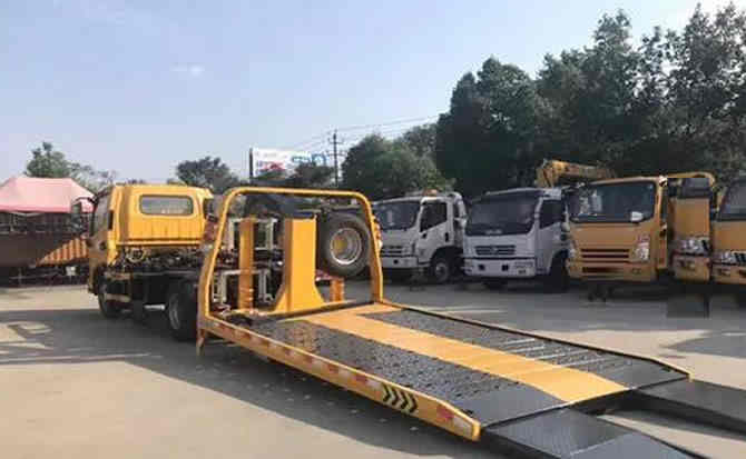 和龙汽车中途维修案例