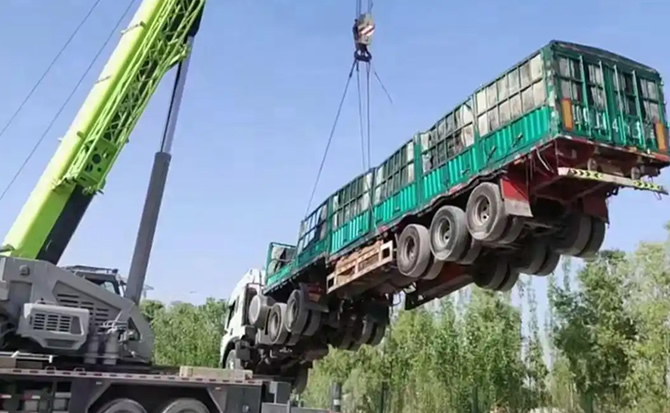 和龙道路脱困救援案例